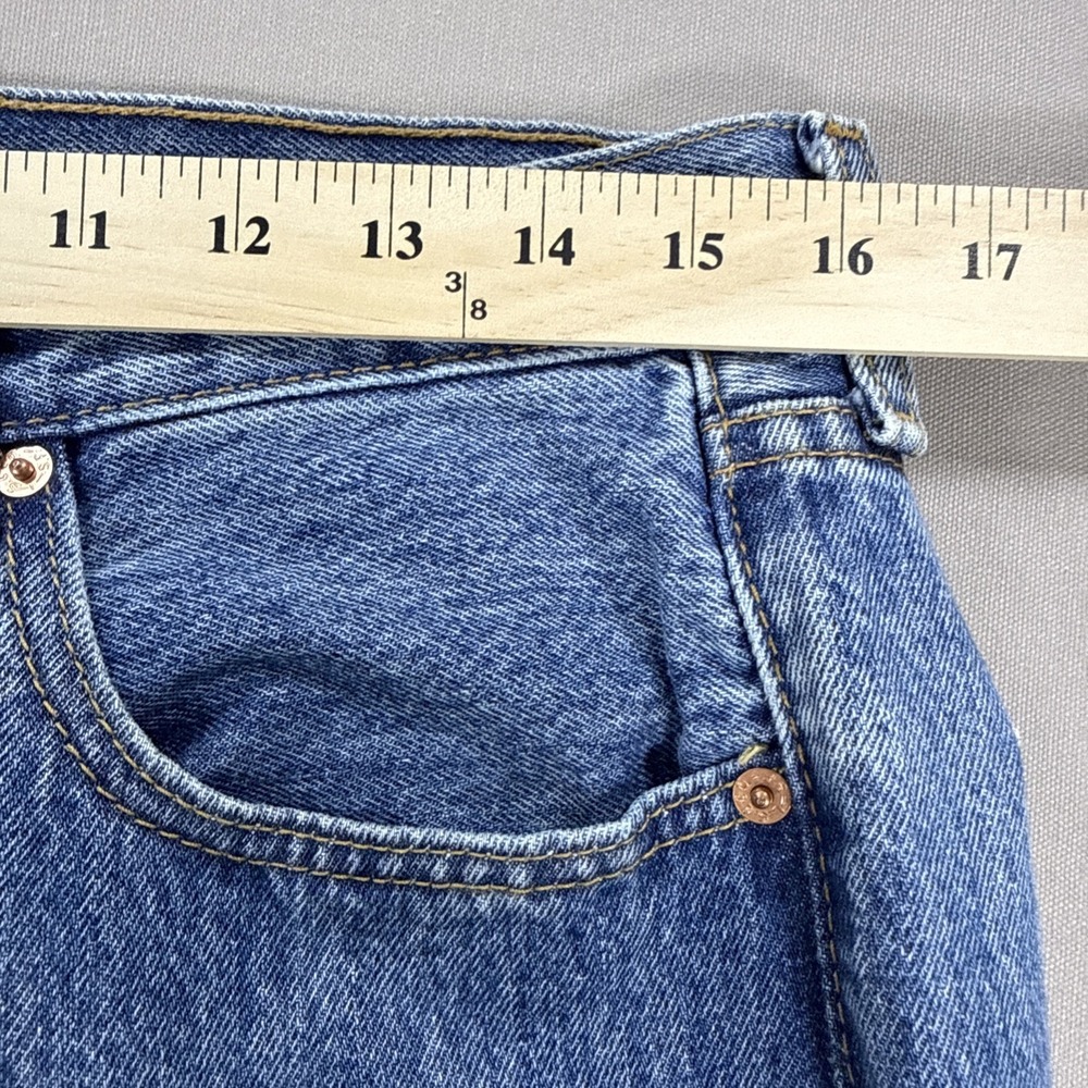 Levi's 501 Jeans Mens 32x32  Blue Button Fly Straight Leg Denim Classic - Picture 8 of 13